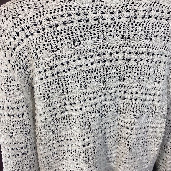 White Crochet Lace Long Sleeve Crop Top 2X NWOT - Picture 8 of 8